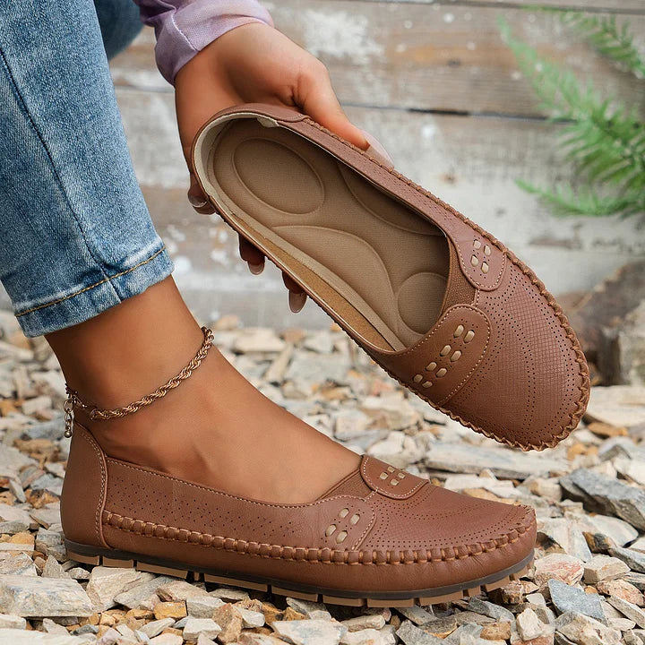 Women’s Cushioned Arch Support Walking Shoes