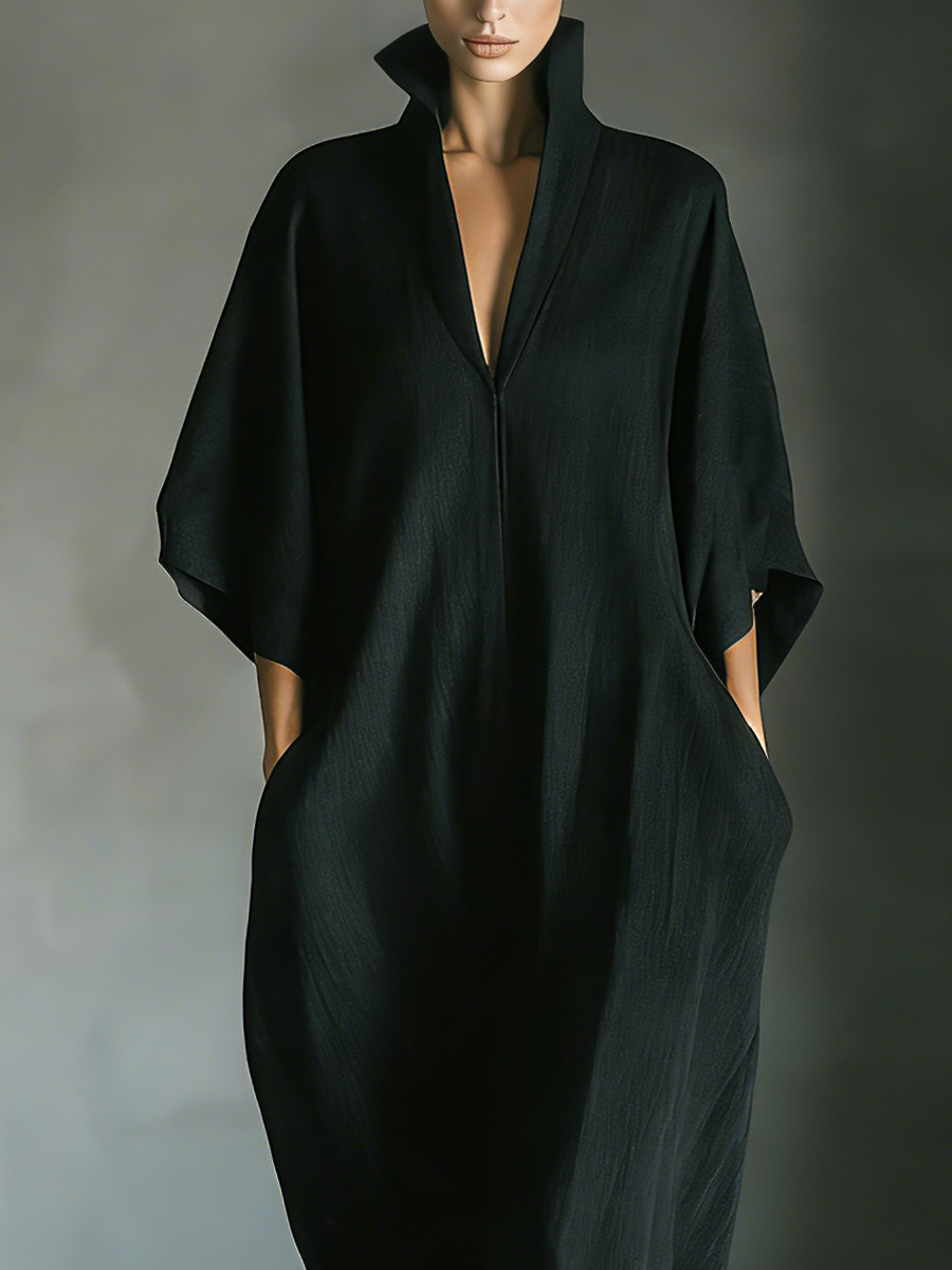 Costanza | Maxi black dress with kimono sleeves and V-neck