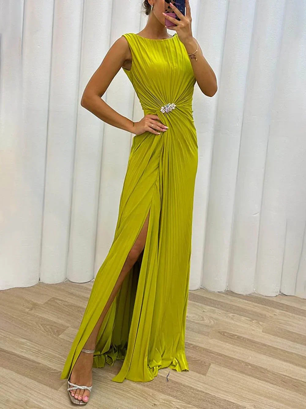 Amelia™ | Long Pleated Dress
