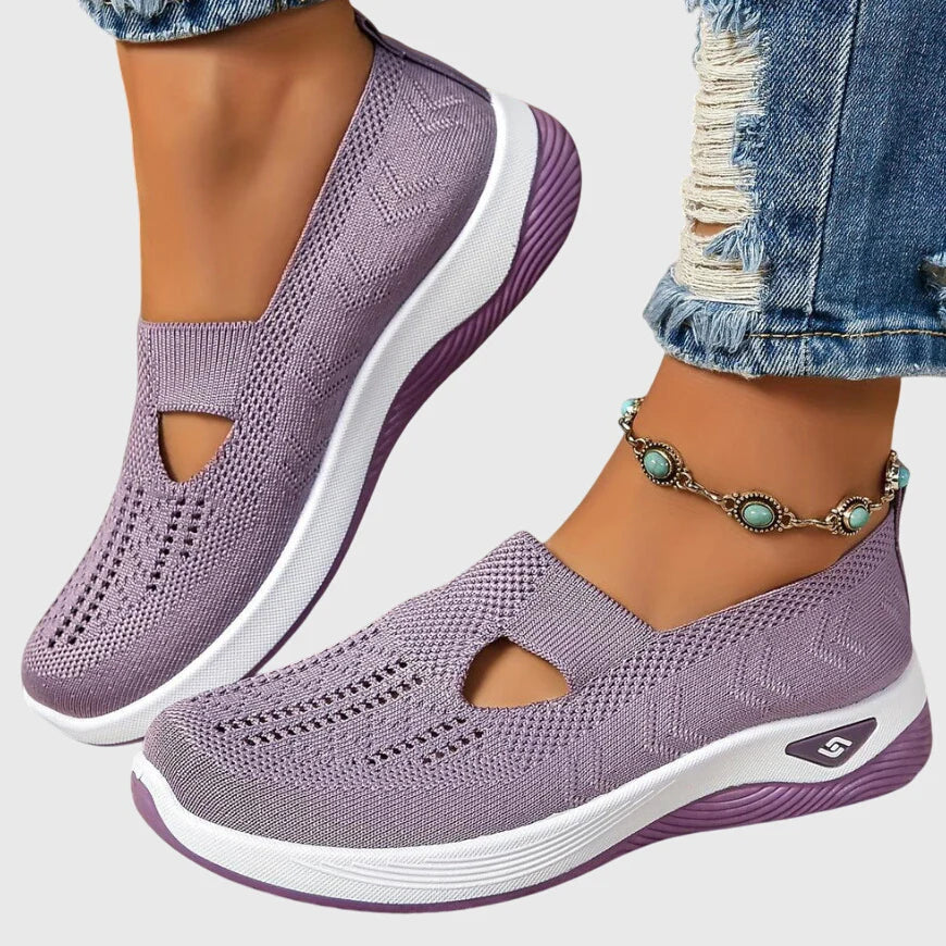 Women’s Lightweight Cushioned Walking Shoes