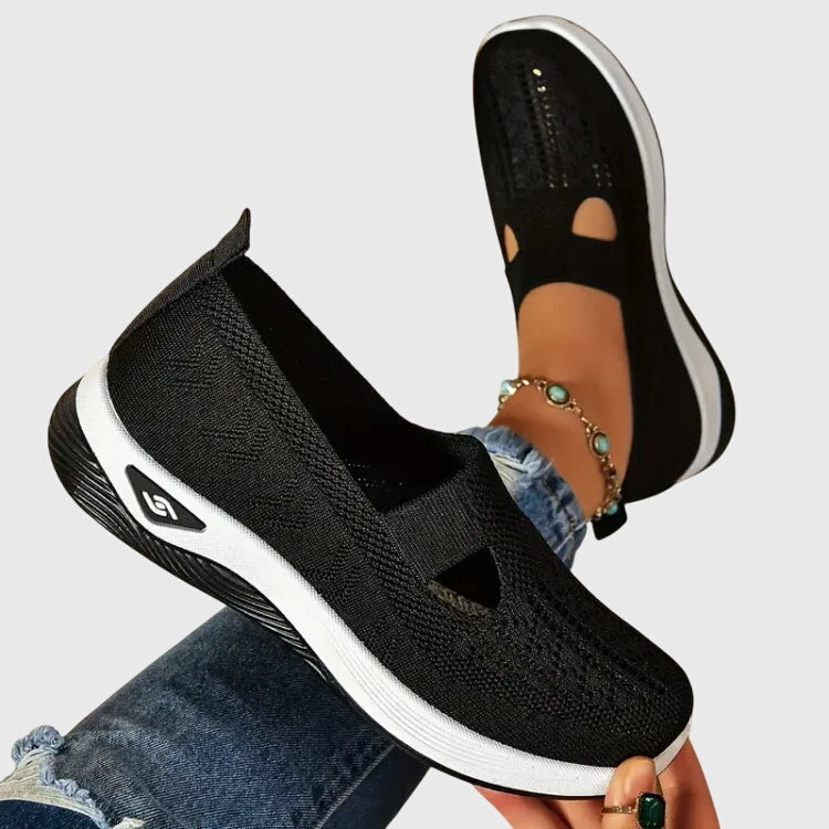Women’s Lightweight Cushioned Walking Shoes
