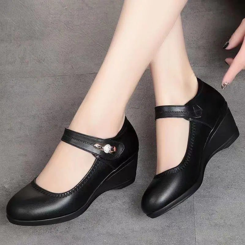 Women’s Elegant Mid Heel Comfort Shoes