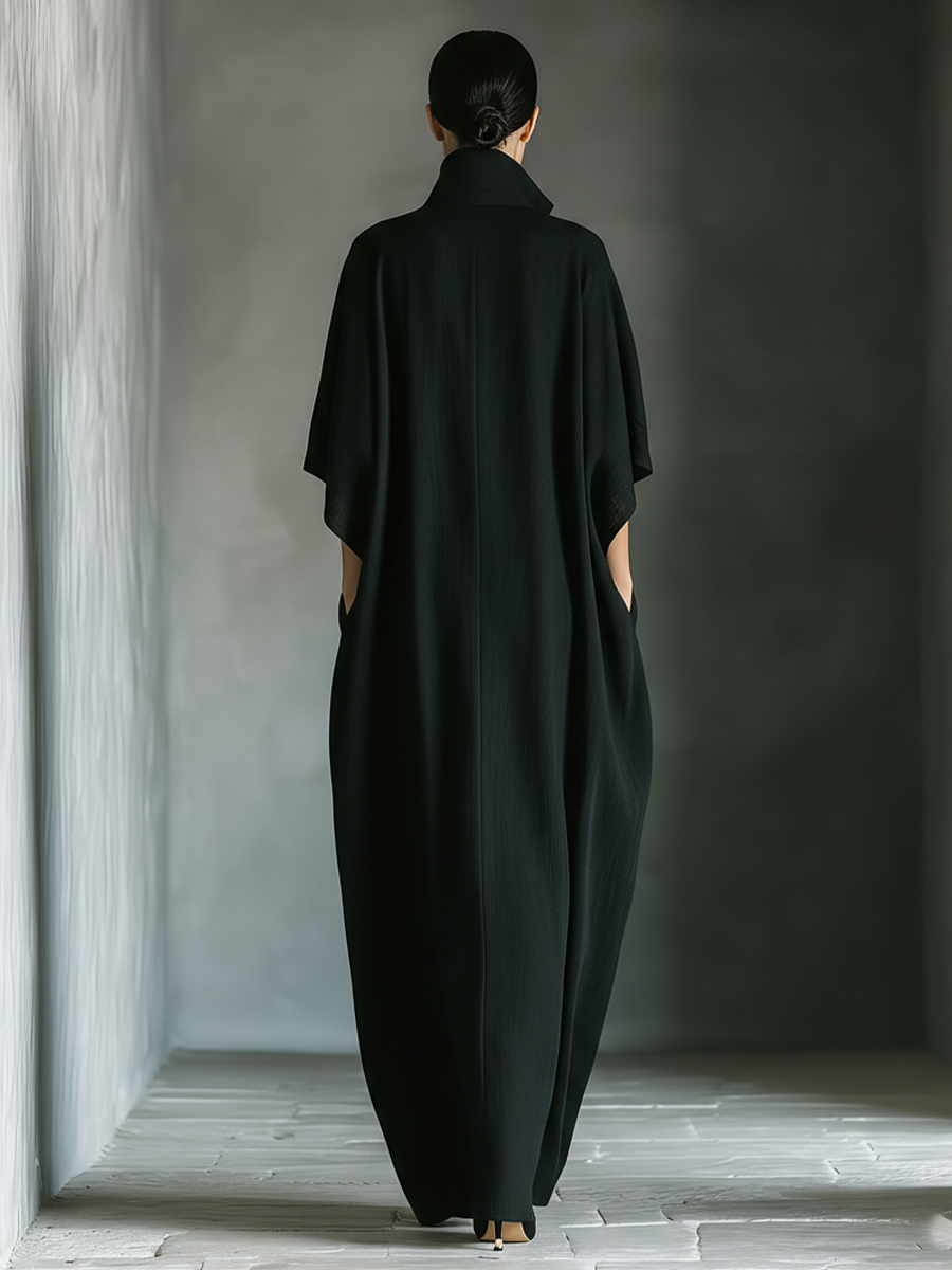 Costanza | Maxi black dress with kimono sleeves and V-neck