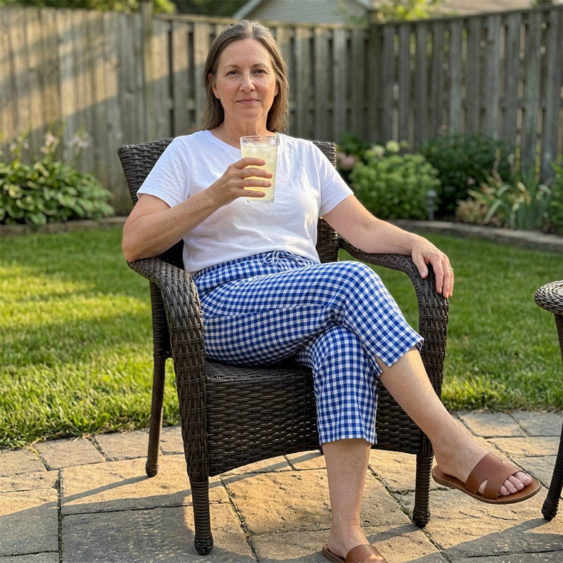 Jessy - Relaxed Summer Plaid Capri Pants