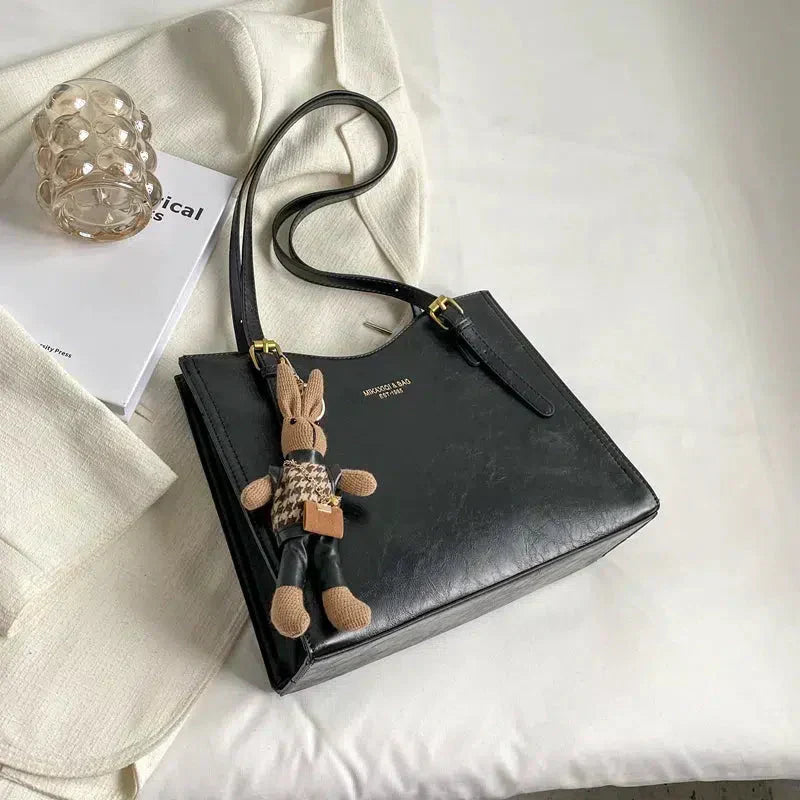 NIKKI™ - Elegant Shoulder Tote