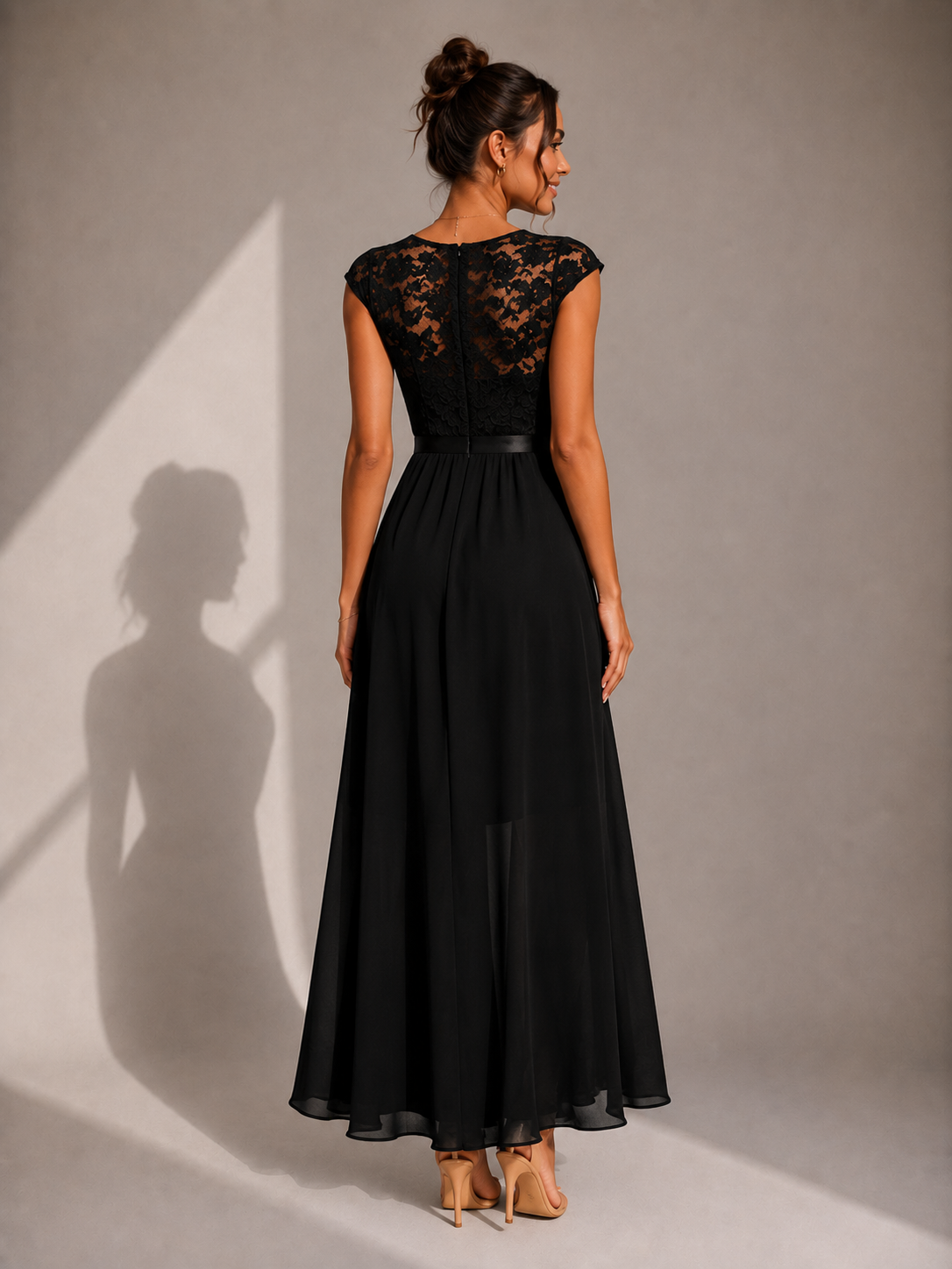 JUSTYNA | ELEGANT LACE MAXI DRESS FOR WOMEN