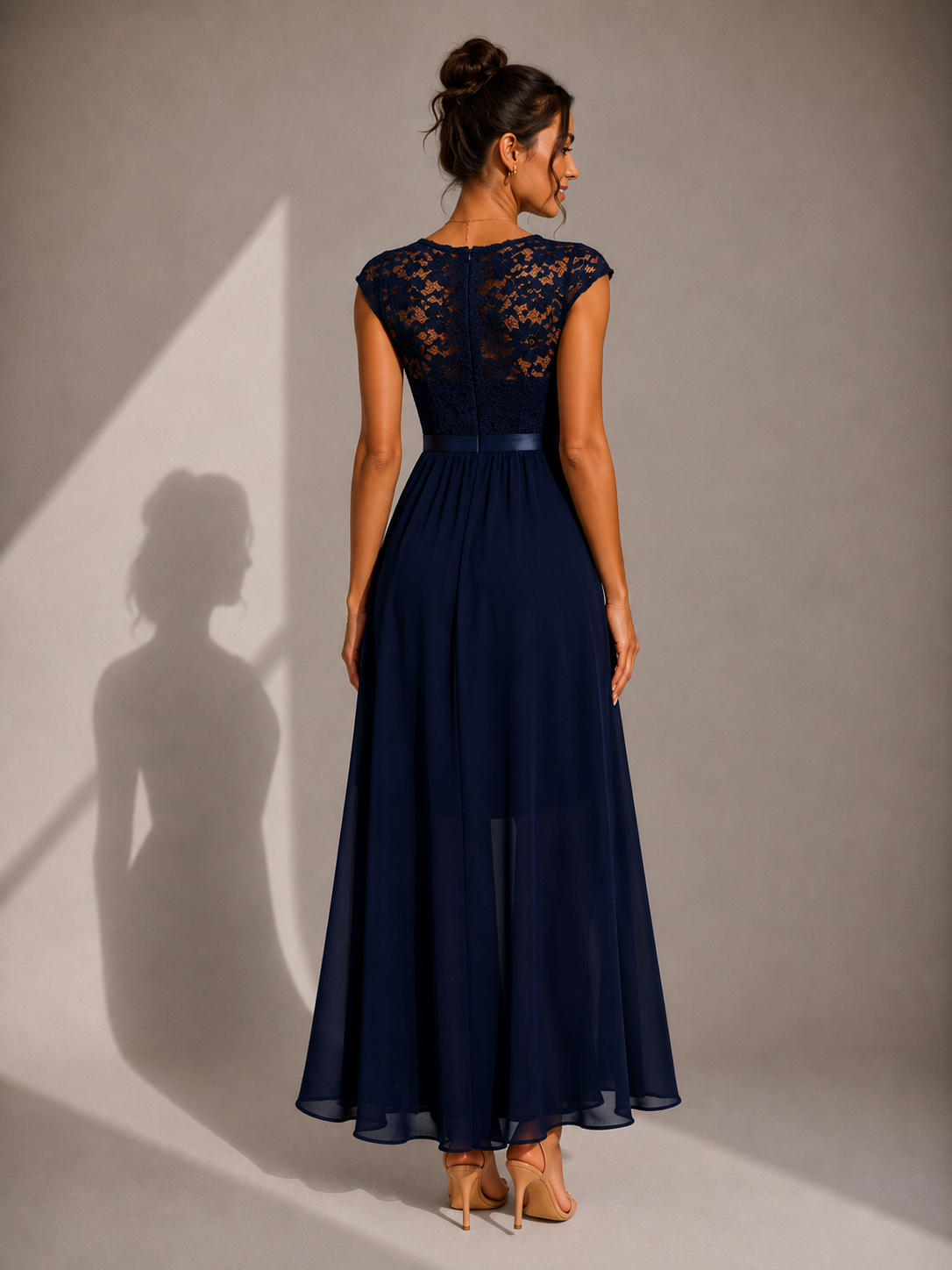 JUSTYNA | ELEGANT LACE MAXI DRESS FOR WOMEN