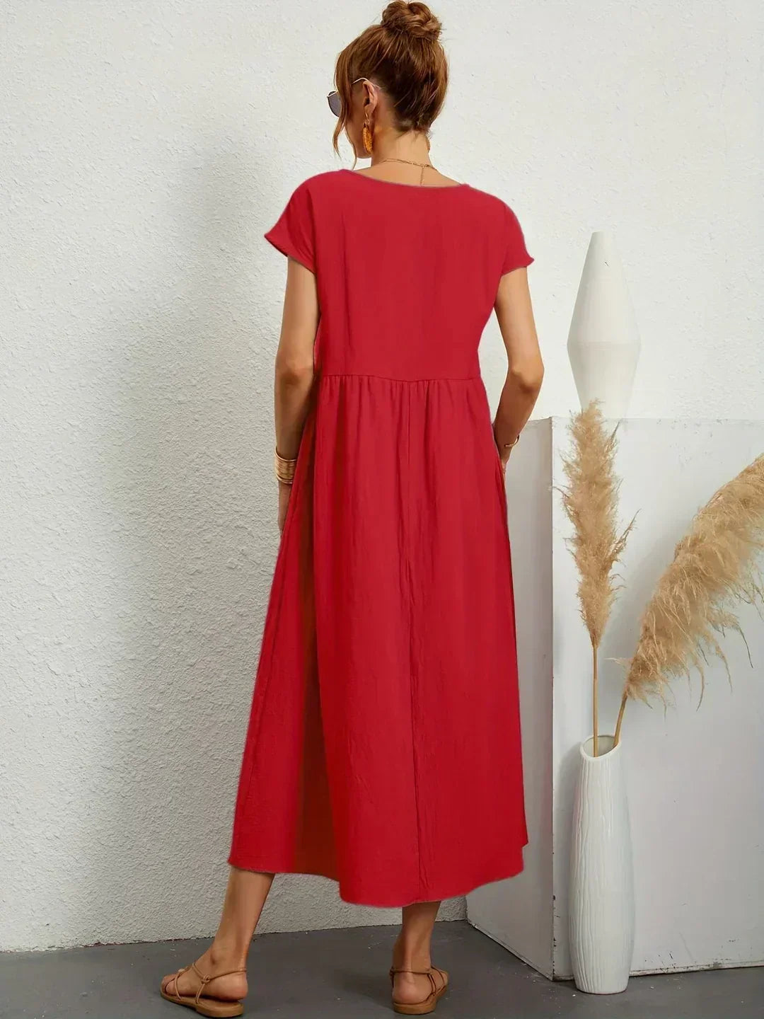 Xenia - Classic Pleated Midi Dress