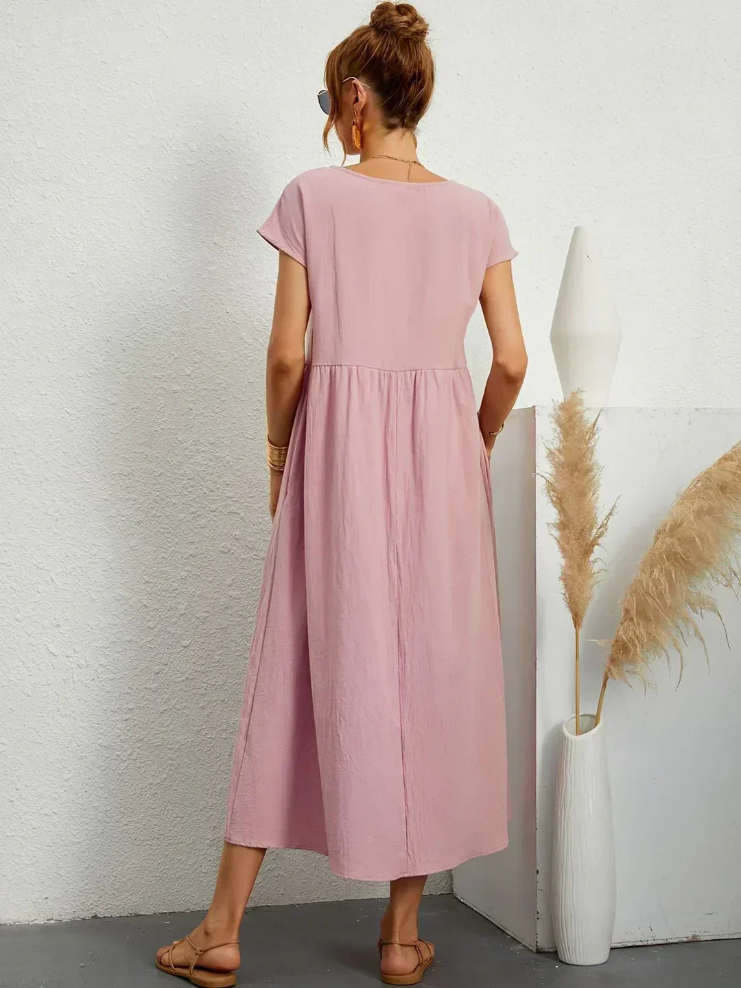 Xenia - Classic Pleated Midi Dress