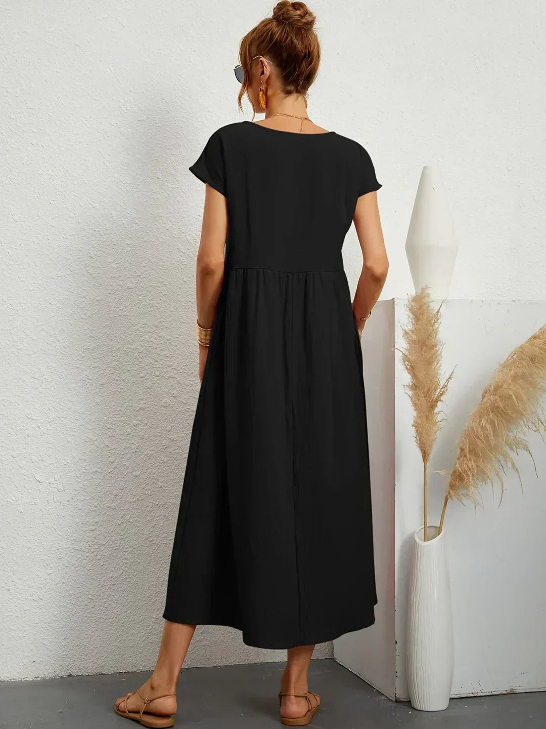 Xenia - Classic Pleated Midi Dress