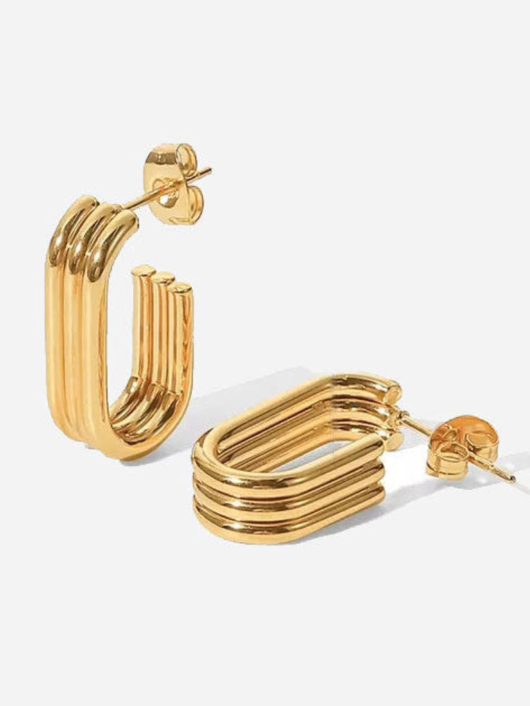 DEBBY HOOPS