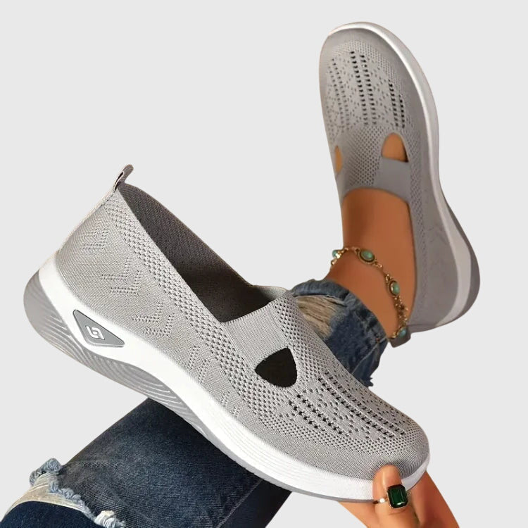 Women’s Lightweight Cushioned Walking Shoes