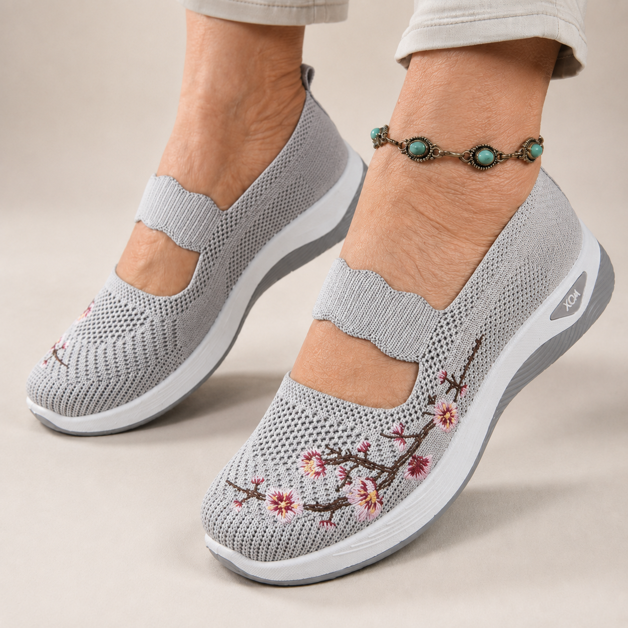 Donna - Cushioned Orthopedic Shoes