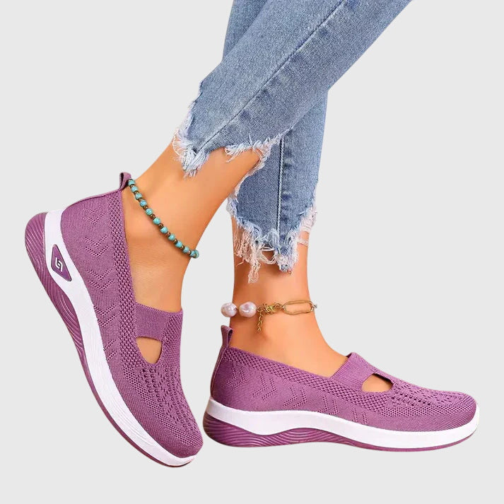 Women’s Lightweight Cushioned Walking Shoes