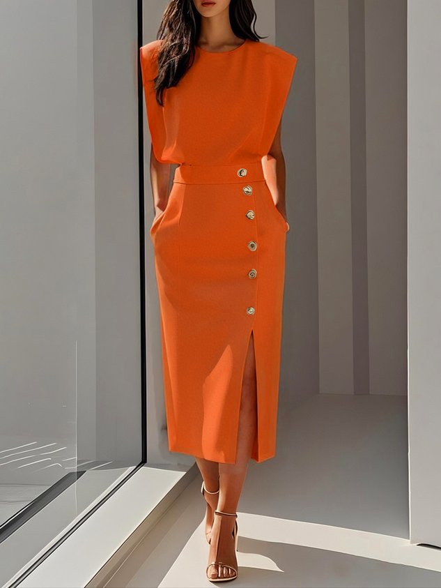 Malene™ | Solid Midi Dress with Button Slit and Round Neckline