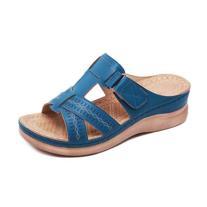 Delaney™ | Orthopedic Comfort Meets Timeless Style