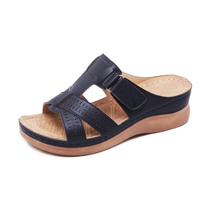 Delaney™ | Orthopedic Comfort Meets Timeless Style