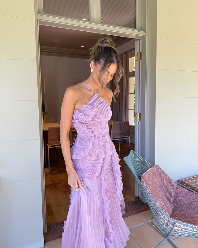 Women’s Ruffle Halter Maxi Wedding Guest Dress